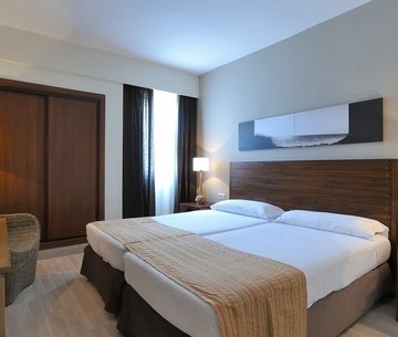 SUITES  Vincci Costa Golf Chiclana