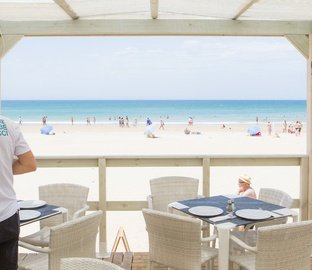 CHIRINGUITO  Vincci Costa Golf Chiclana